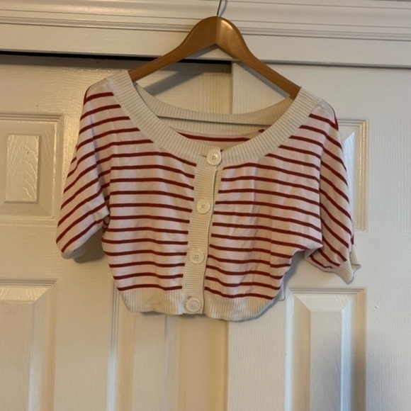 Guess Red & White Striped Knit Cropped Top XS - Picture 2 of 6